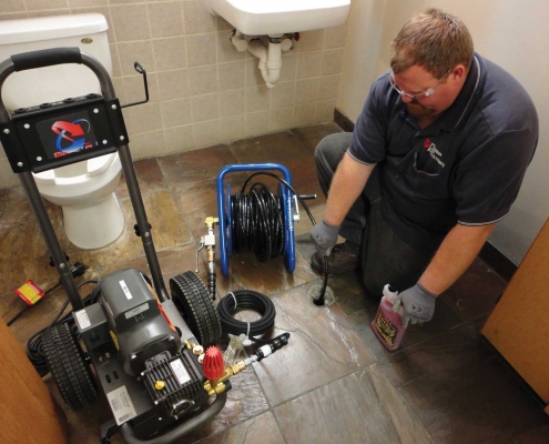 Hot Jet USA Electric Jetter in action